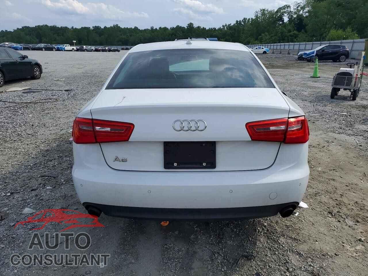 AUDI A6 2013 - WAUGFAFC3DN068559