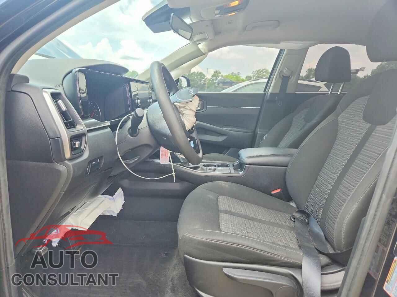KIA SORENTO 2023 - 5XYRG4LC4PG166350