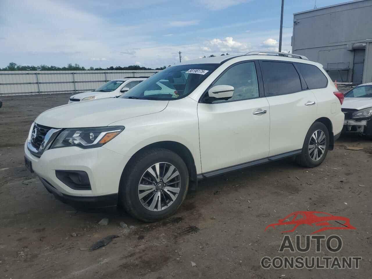 NISSAN PATHFINDER 2017 - 5N1DR2MM4HC611154