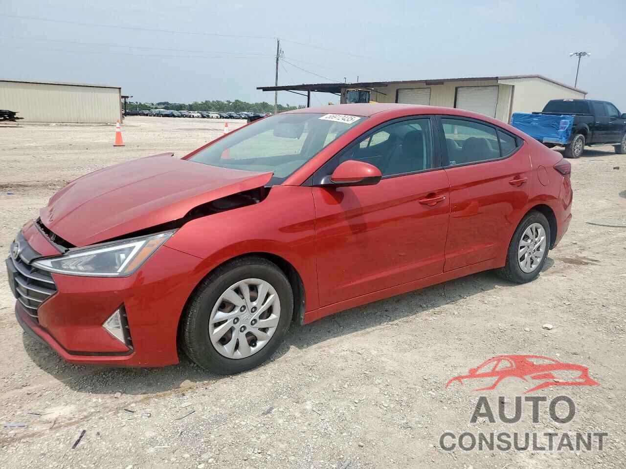 HYUNDAI ELANTRA 2019 - 5NPD74LFXKH401369