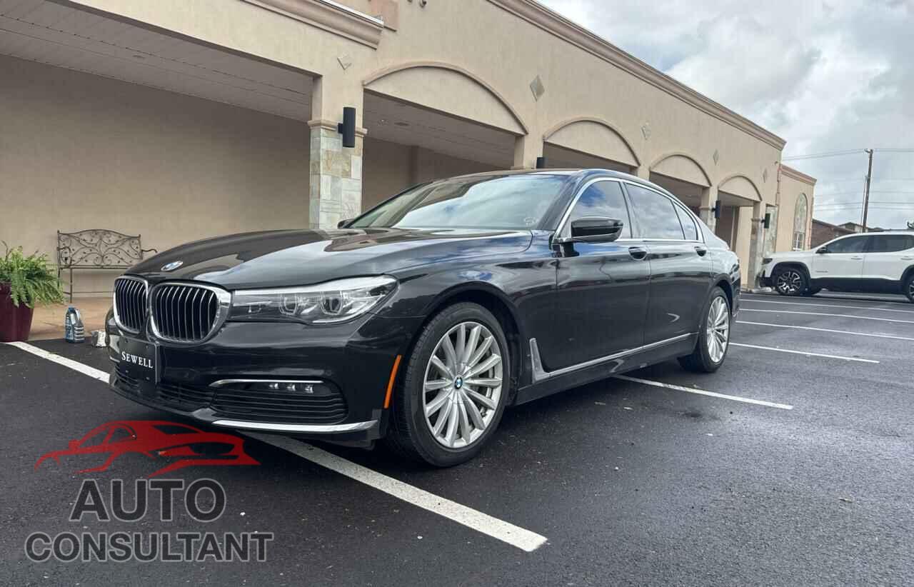 BMW 7 SERIES 2017 - WBA7E2C32HG741395