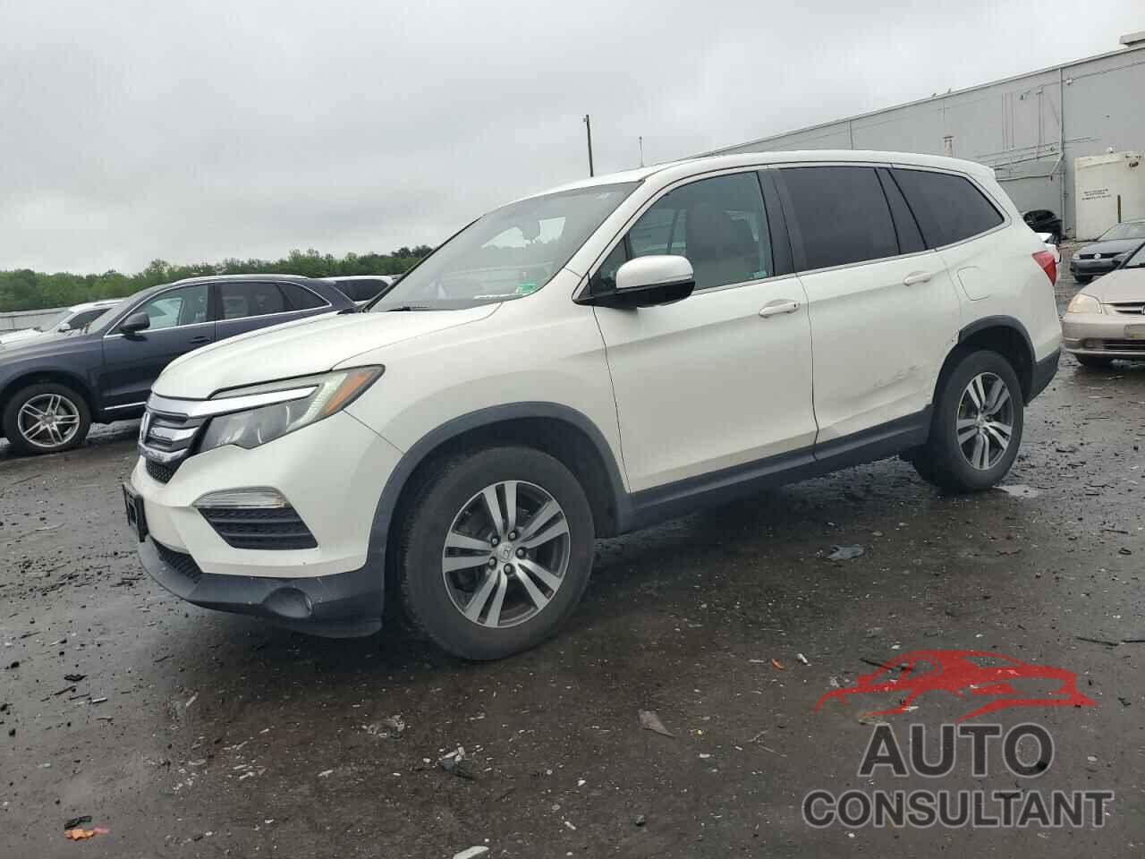 HONDA PILOT 2018 - 5FNYF6H51JB034956