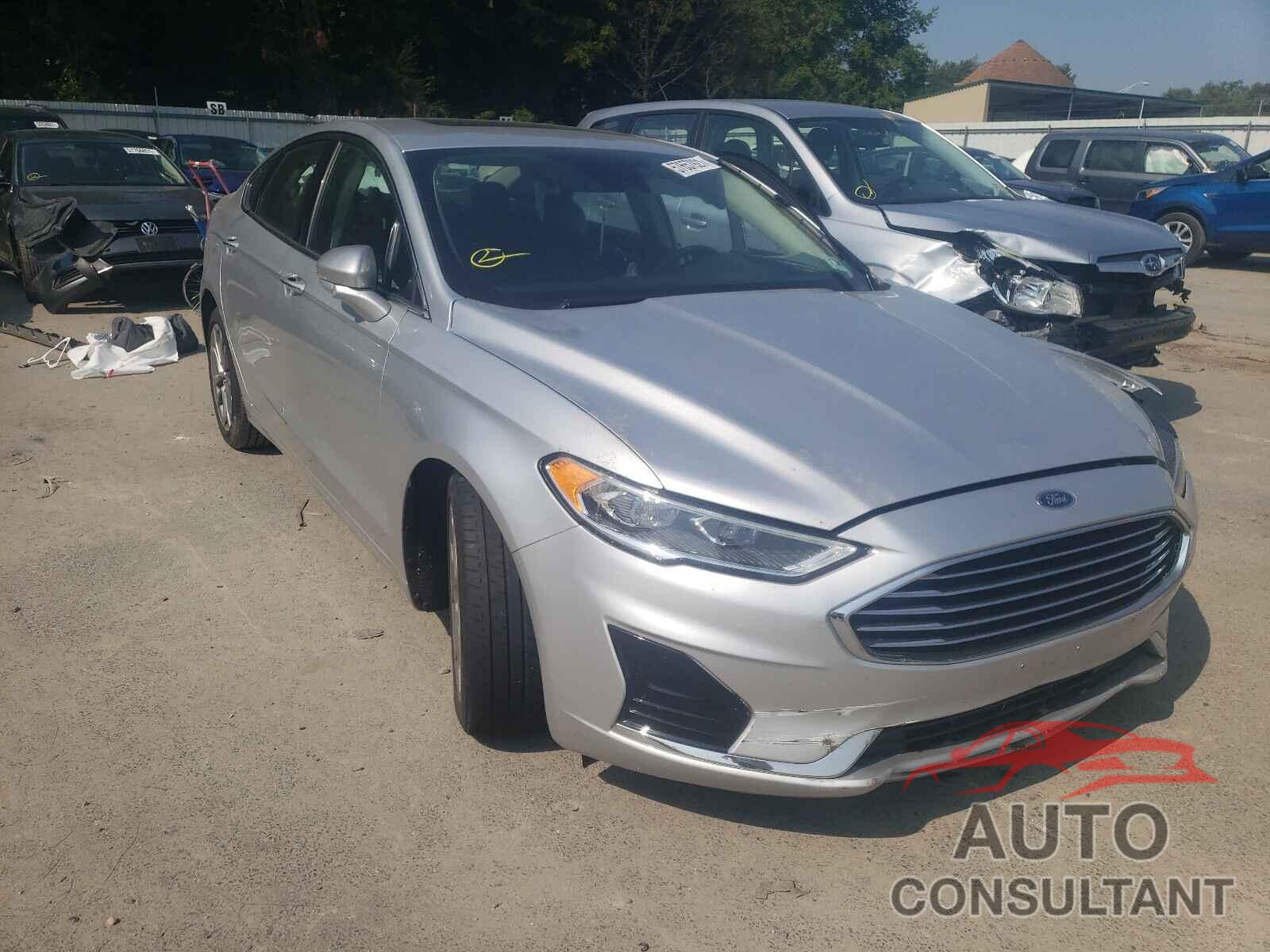 FORD FUSION 2019 - 3FA6P0CD1KR140507