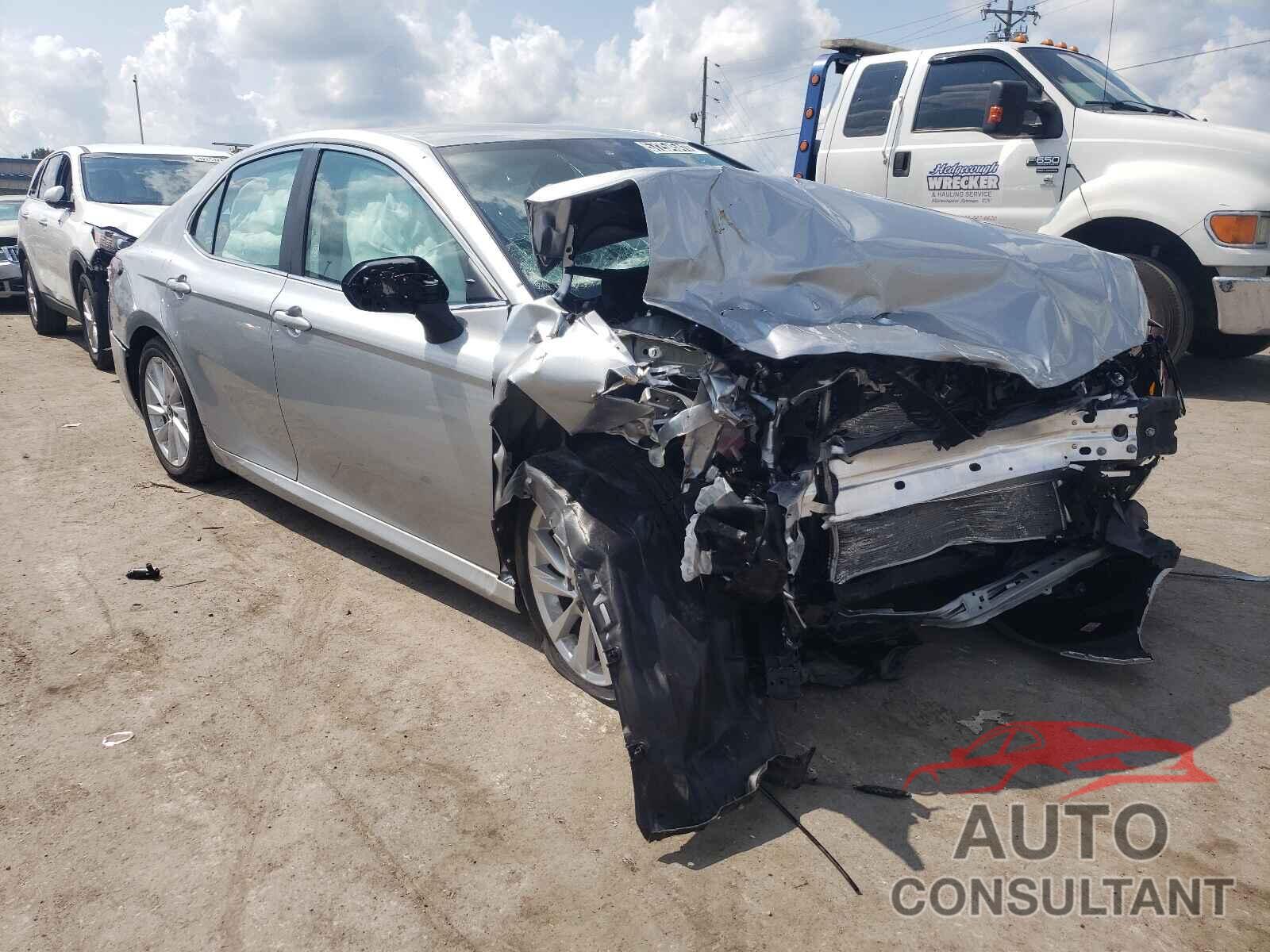 TOYOTA CAMRY 2021 - 4T1C11AK2MU575615