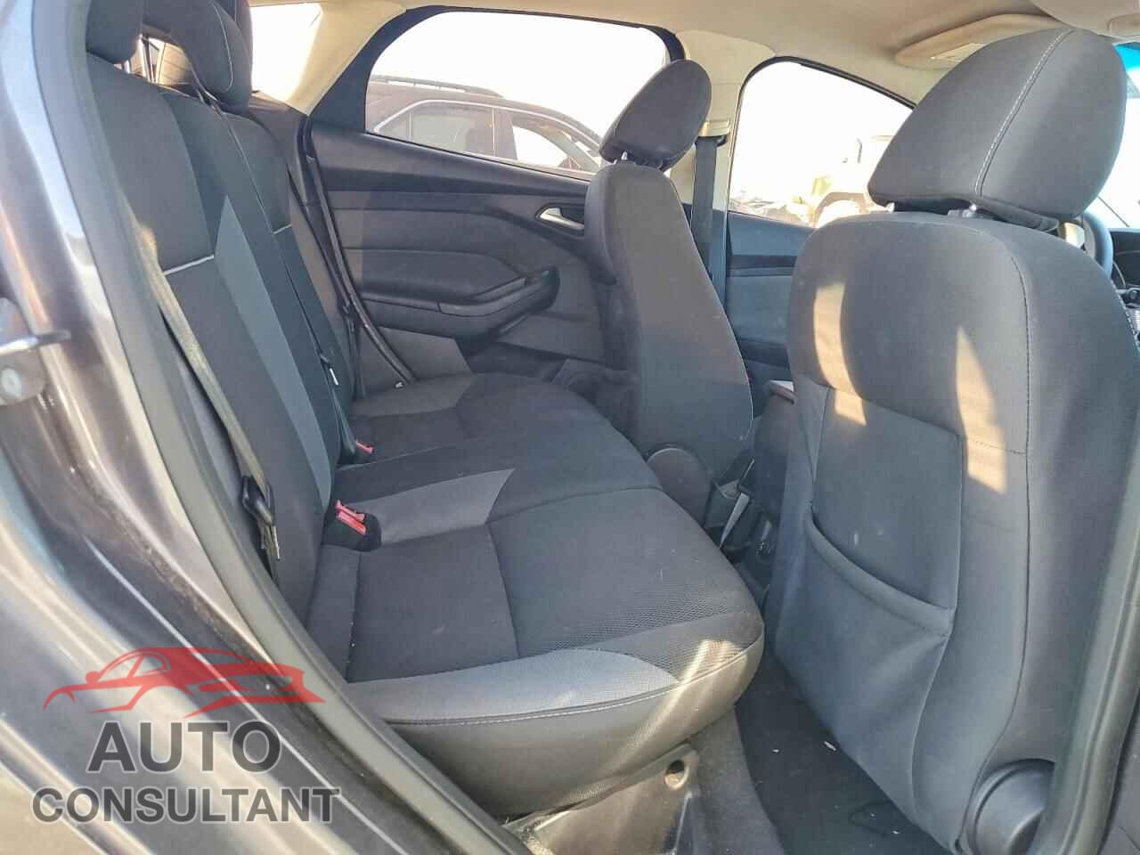 FORD FOCUS 2014 - 1FADP3K26EL391941