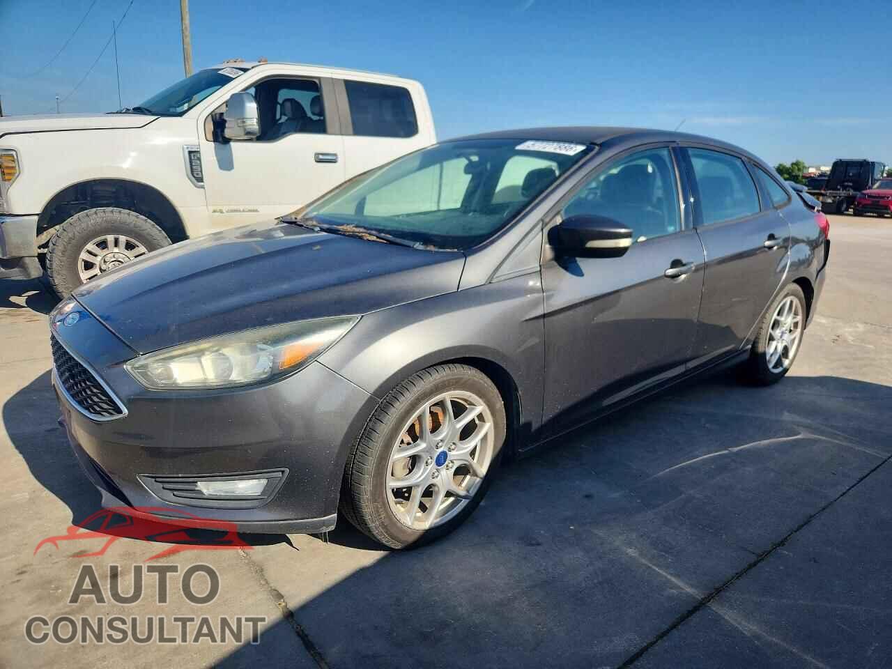 FORD FOCUS 2015 - 1FADP3F20FL227922