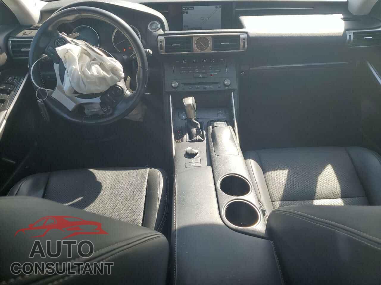 LEXUS IS 2016 - JTHBA1D26G5019882