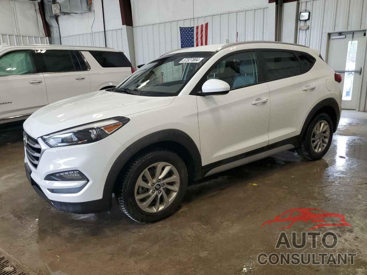 HYUNDAI TUCSON 2018 - KM8J3CA48JU689385