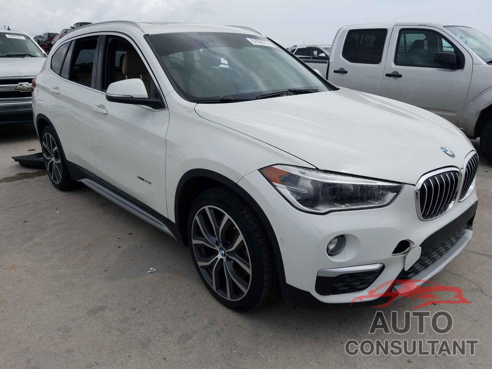 BMW X1 2016 - WBXHT3C37GP882449