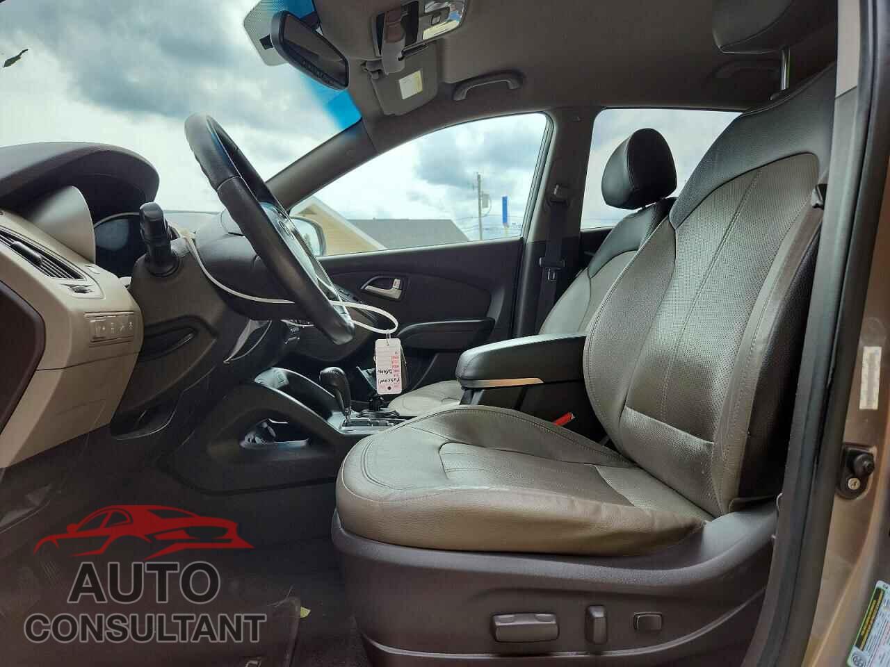 HYUNDAI TUCSON 2013 - KM8JUCAC3DU621147