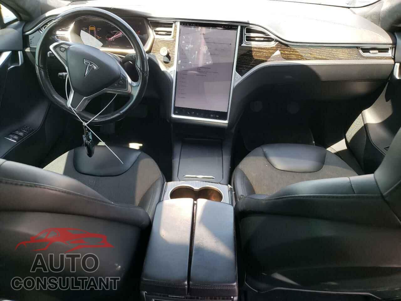 TESLA MODEL S 2016 - 5YJSA1E26GF167934