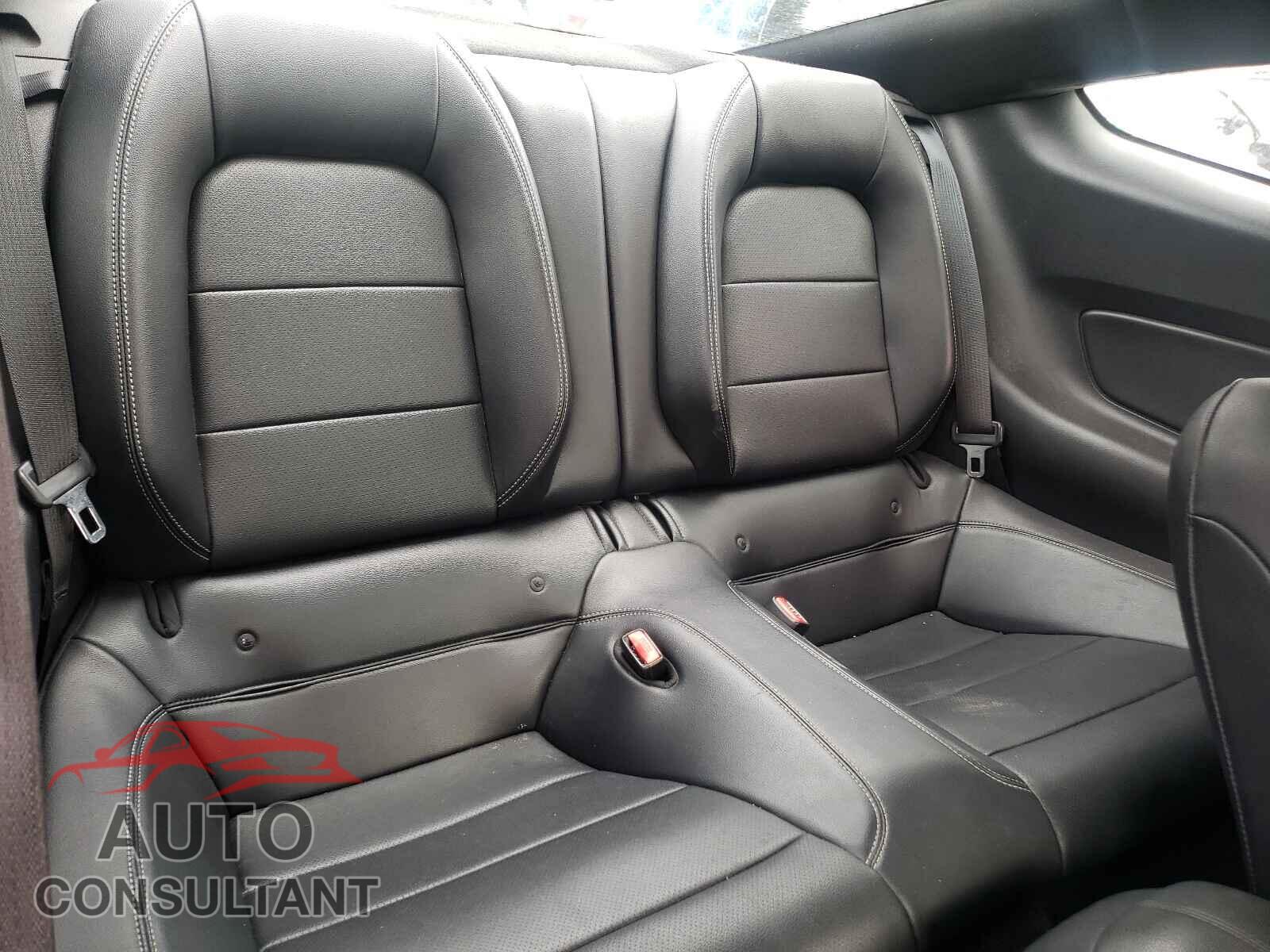 FORD MUSTANG 2017 - 1FA6P8TH5H5245225