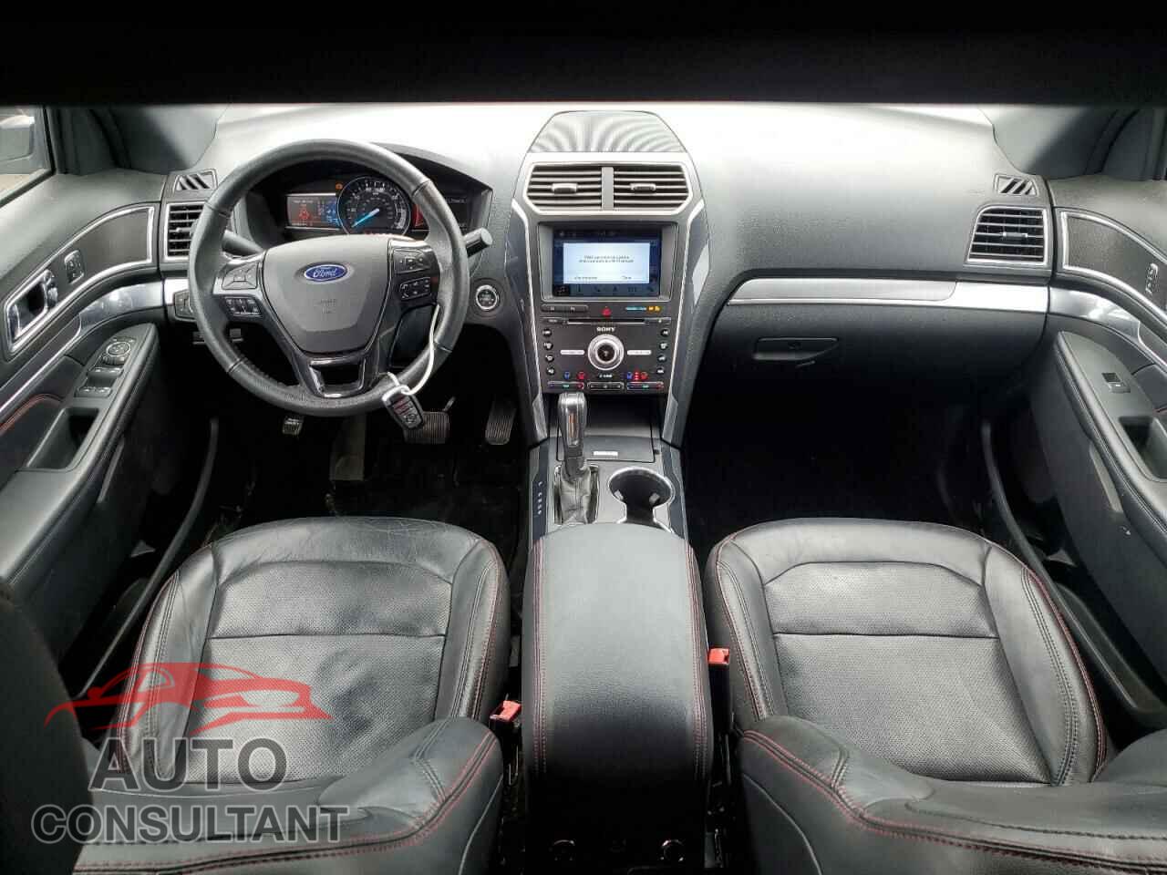 FORD EXPLORER 2018 - 1FM5K8GTXJGB25154