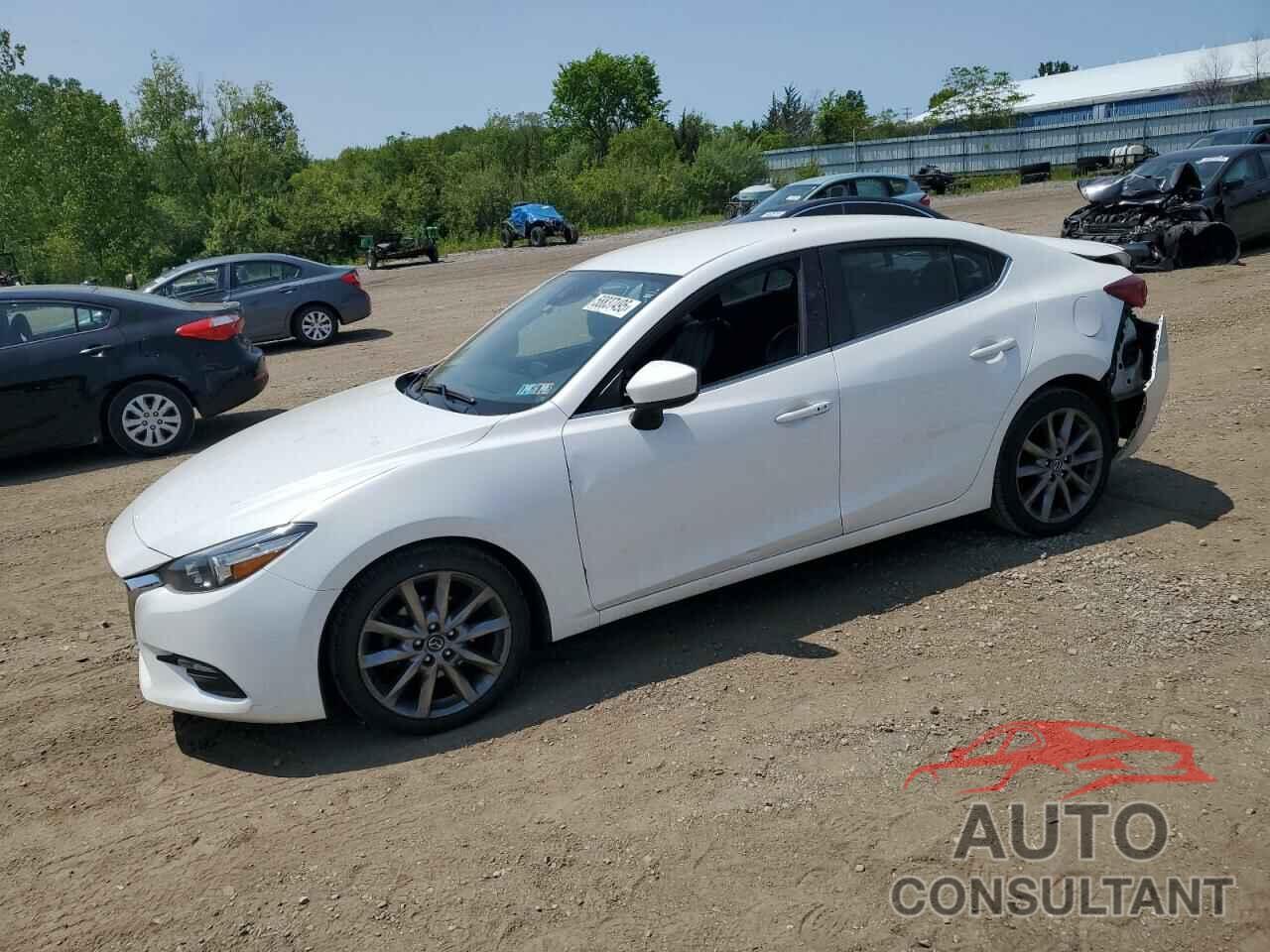 MAZDA 3 2018 - 3MZBN1V3XJM176102