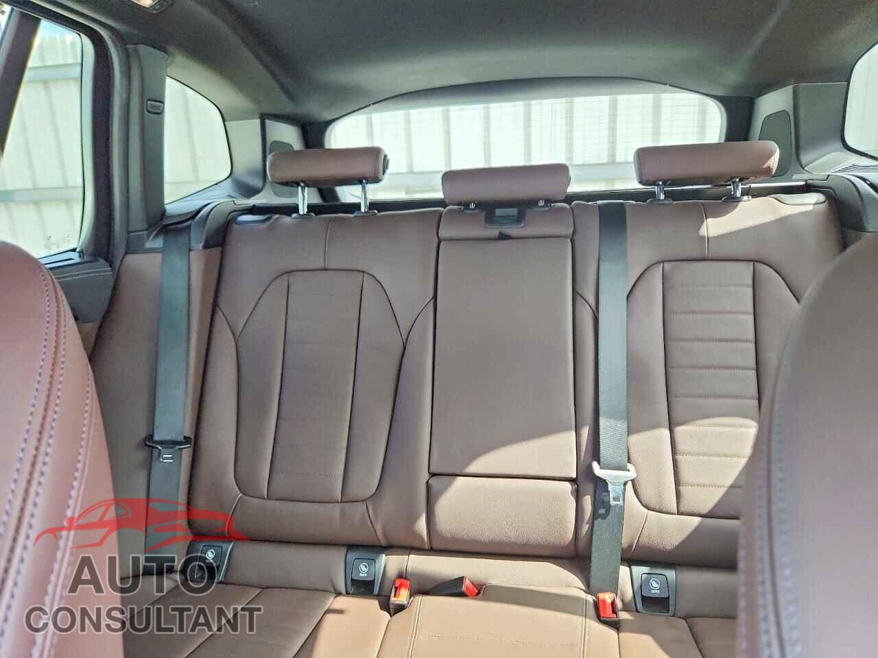 BMW X3 2018 - 5UXTS3C50J0Y96400