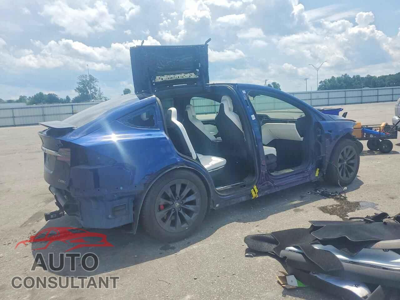 TESLA MODEL X 2017 - 5YJXCDE4XHF061779