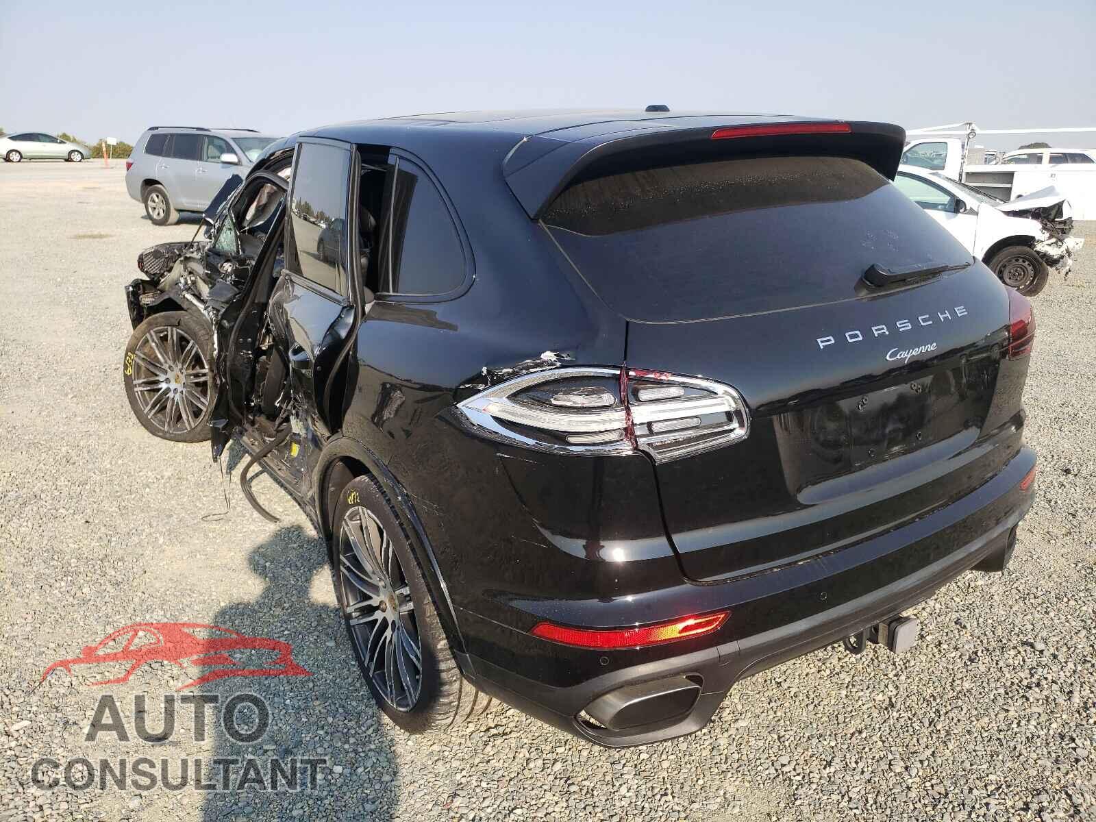 PORSCHE CAYENNE 2017 - WP1AA2A21HKA86740