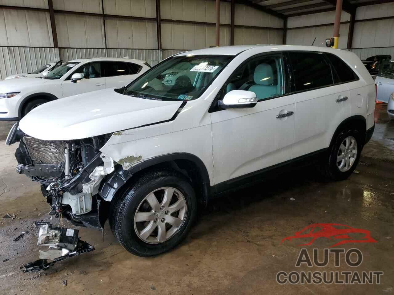KIA SORENTO 2011 - 5XYKT3A1XBG008449