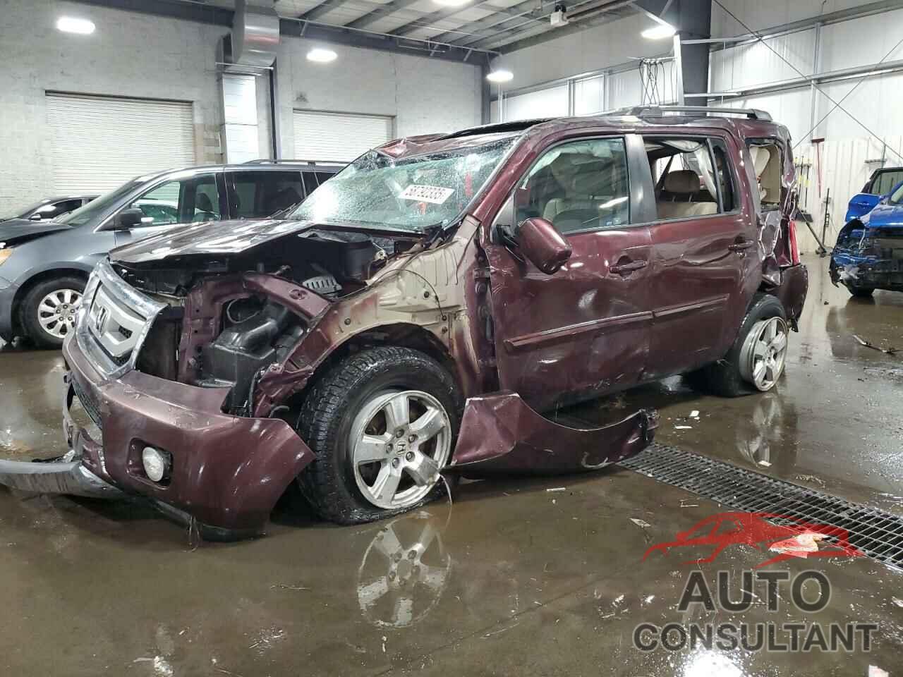 HONDA PILOT 2011 - 5FNYF4H60BB010095