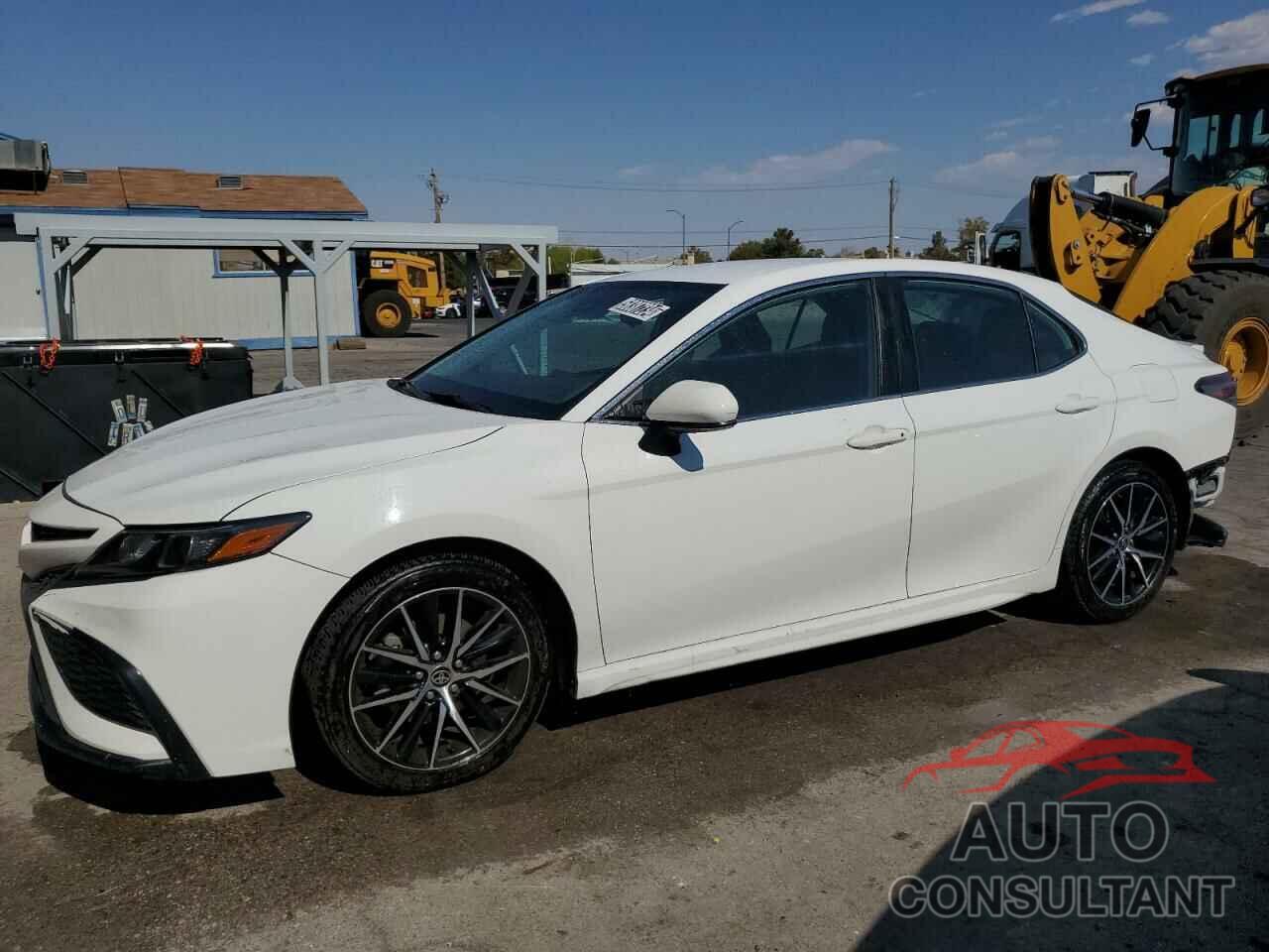 TOYOTA CAMRY 2021 - 4T1G11AK8MU407785