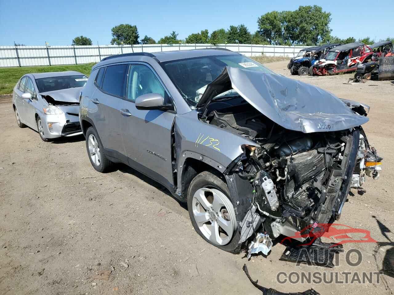 JEEP COMPASS 2018 - 3C4NJDBB8JT270445