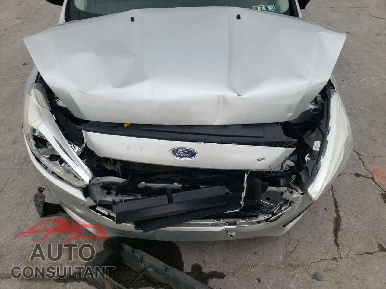 FORD FOCUS 2015 - 1FADP3E20FL333014