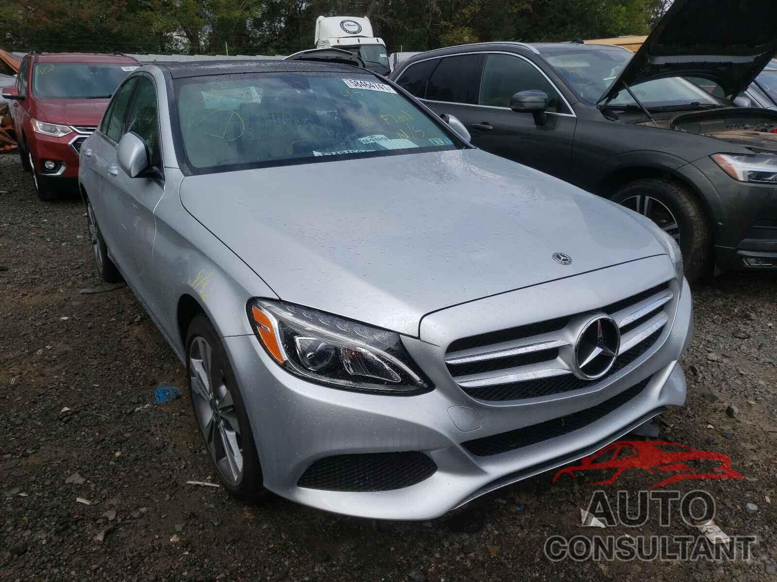 MERCEDES-BENZ C-CLASS 2018 - 55SWF4KB8JU274112