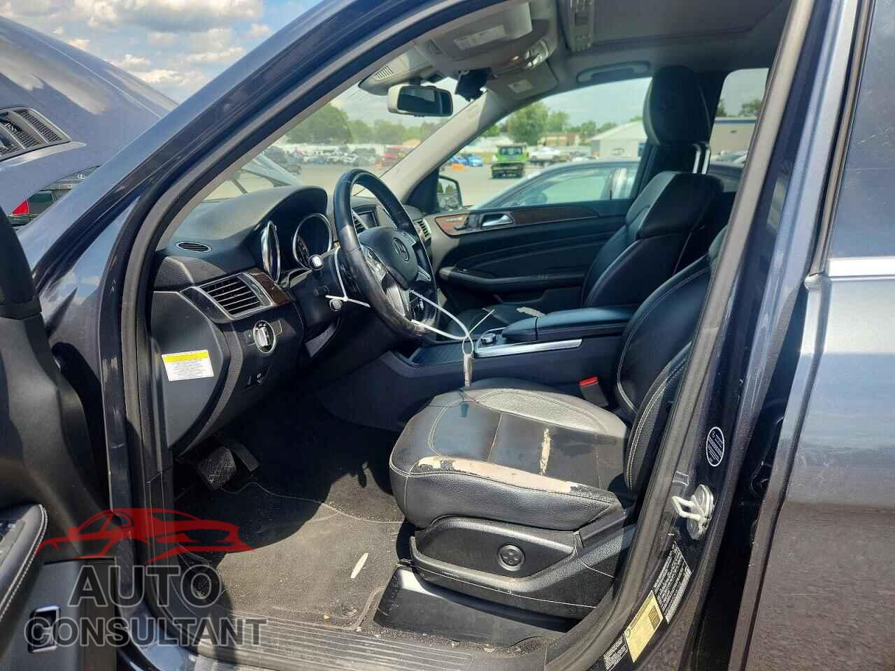 MERCEDES-BENZ M-CLASS 2012 - 4JGDA5HB3CA022733