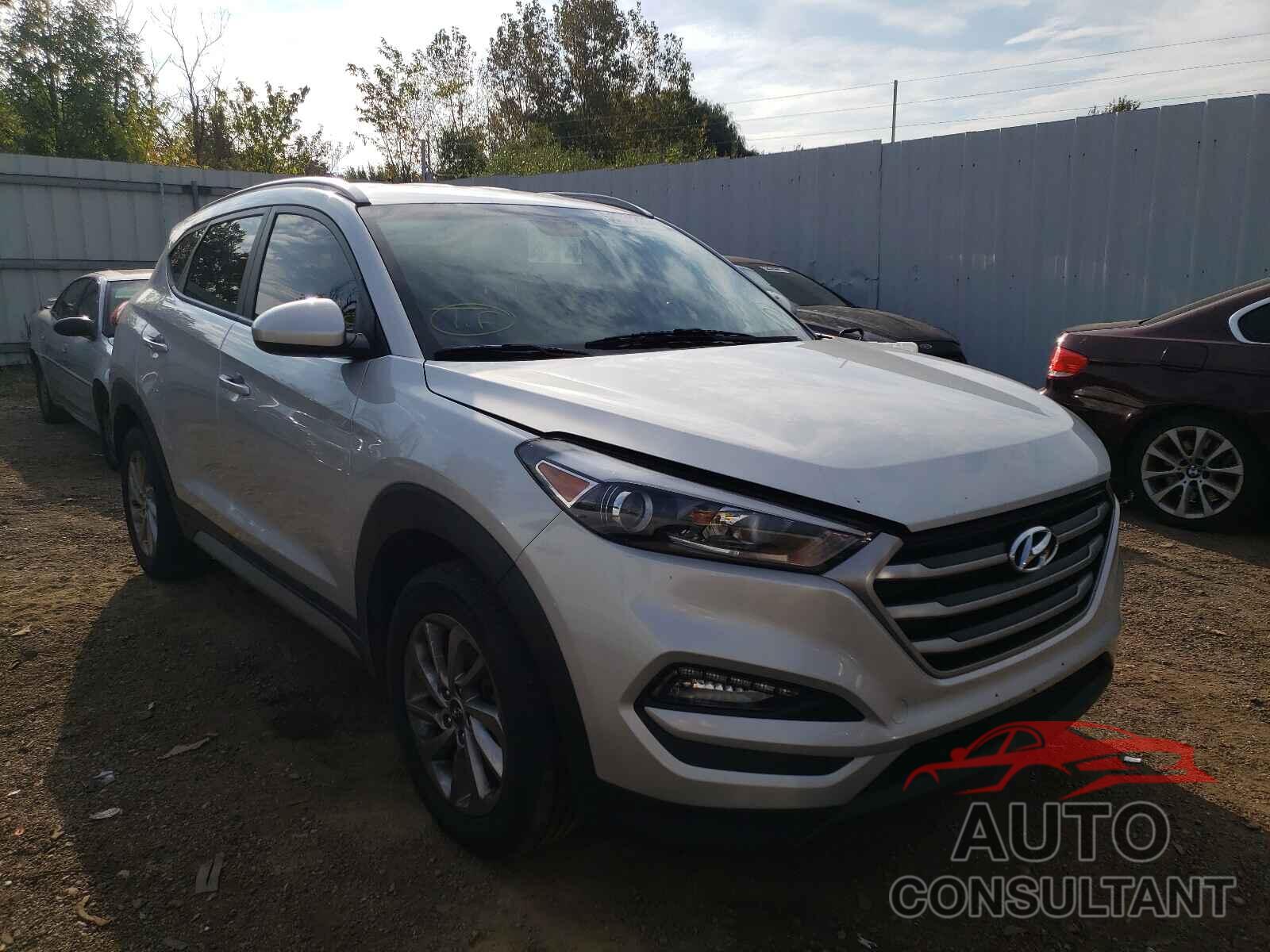 HYUNDAI TUCSON 2018 - KM8J3CA42JU747927