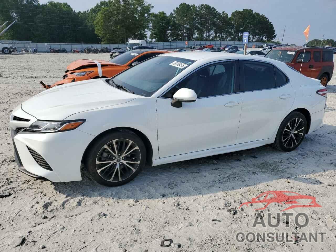 TOYOTA CAMRY 2020 - 4T1G11AK2LU912610