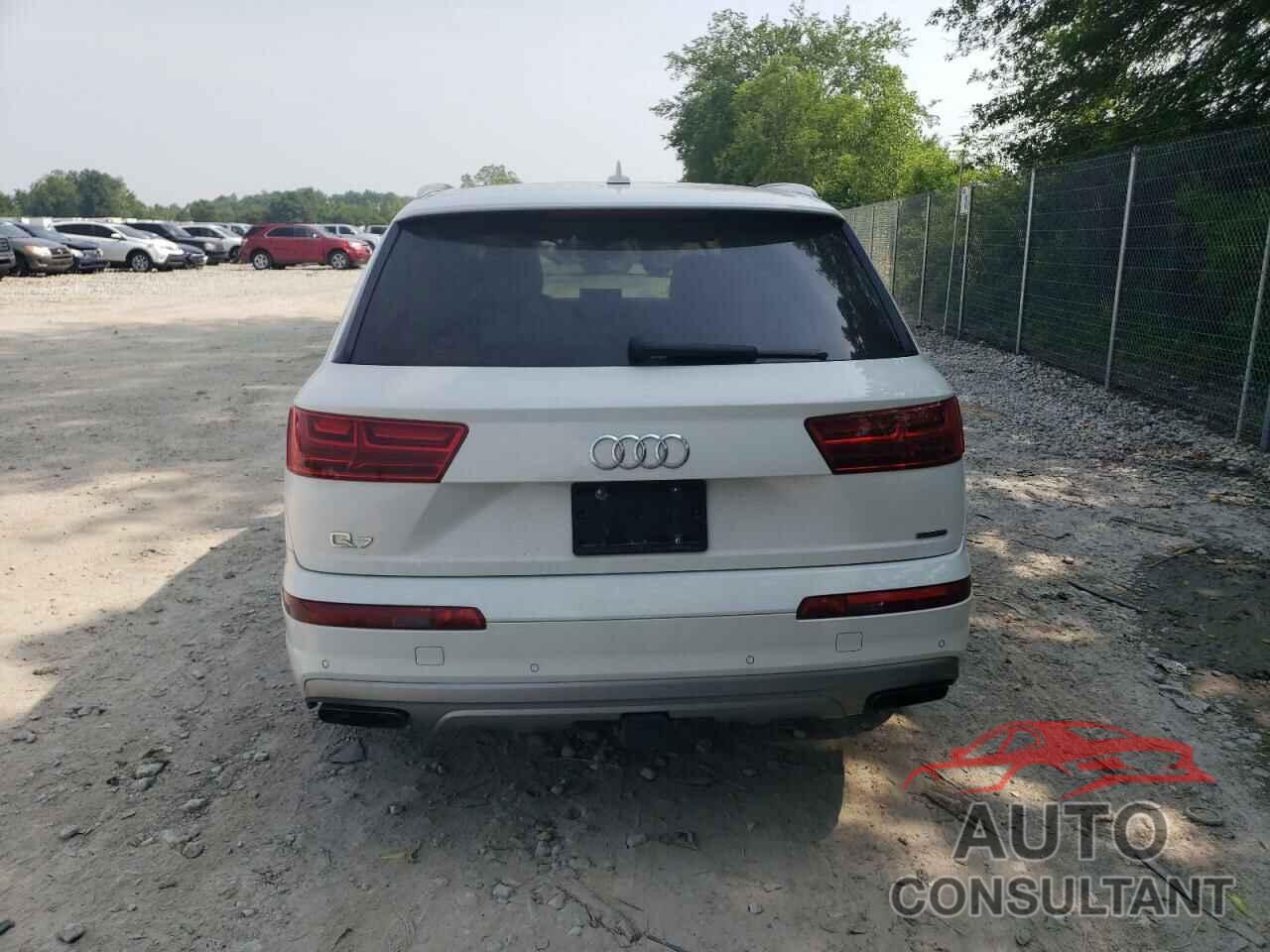 AUDI Q7 2019 - WA1LAAF7XKD047076