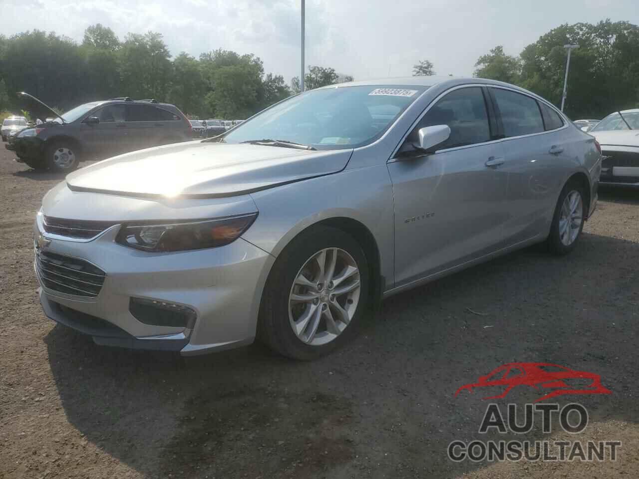 CHEVROLET MALIBU 2017 - 1G1ZE5ST3HF194845