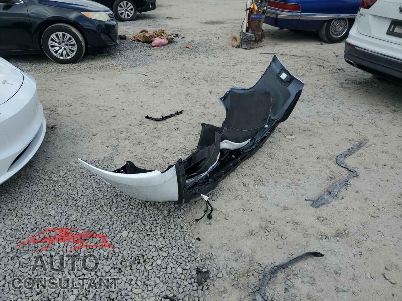 TESLA MODEL 3 2024 - 5YJ3E1EA7RF730332