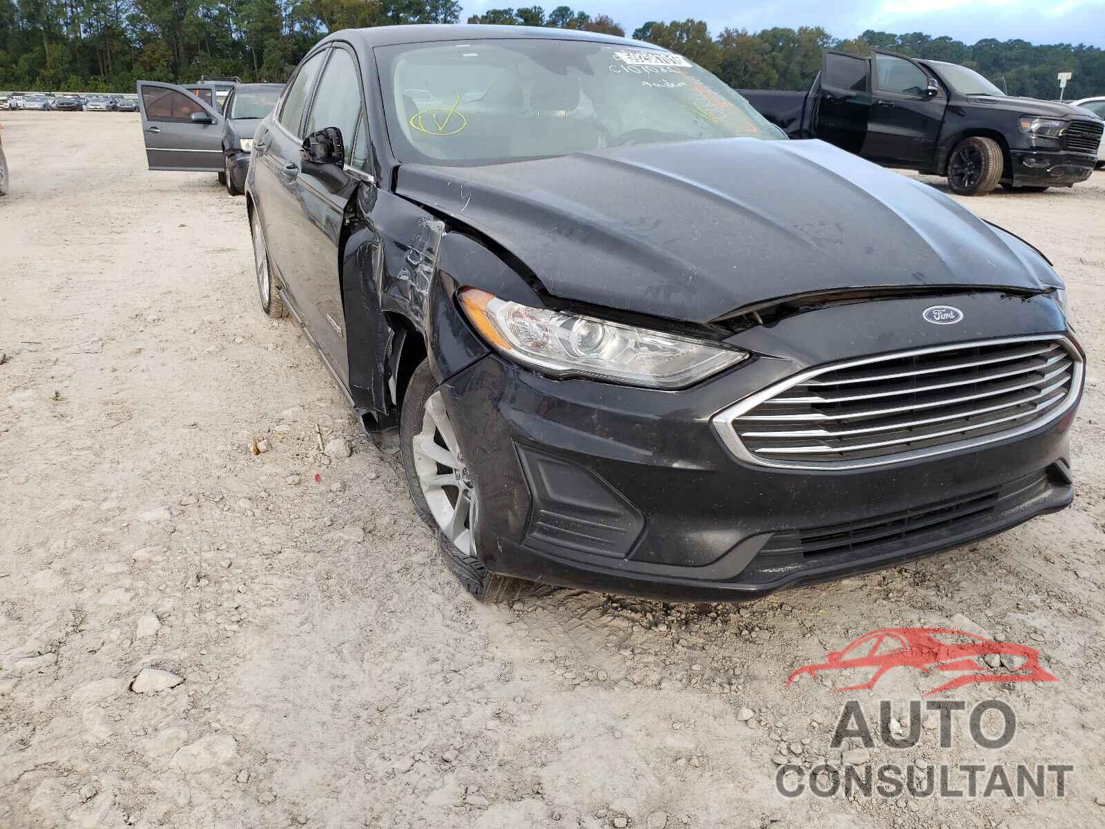 FORD FUSION 2019 - 3FA6P0LU3KR256789