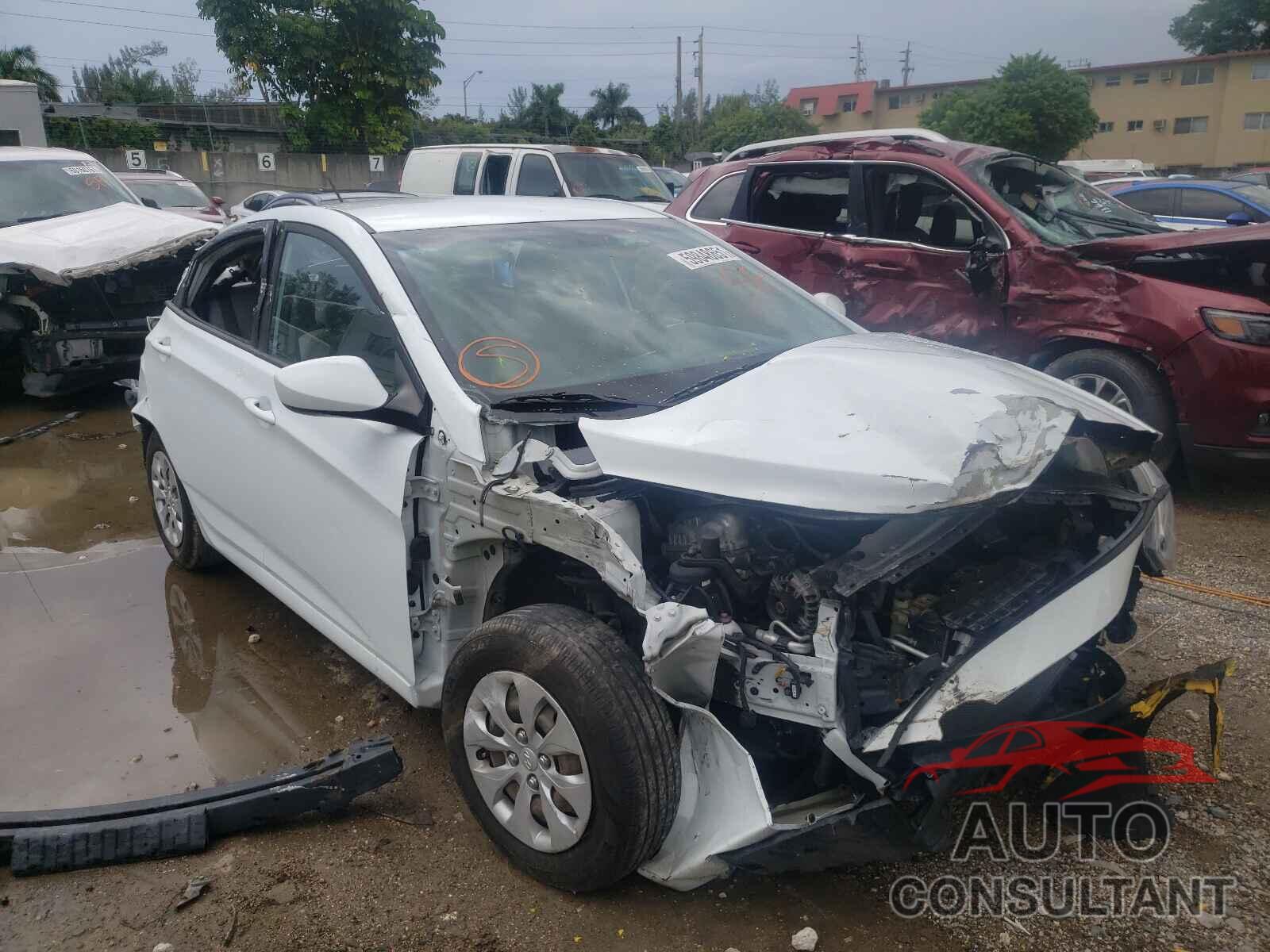 HYUNDAI ACCENT 2016 - KMHCT4AE6GU090372