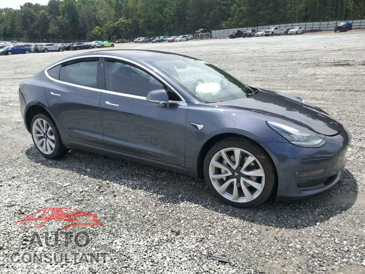 TESLA MODEL 3 2018 - 5YJ3E1EA9JF017680