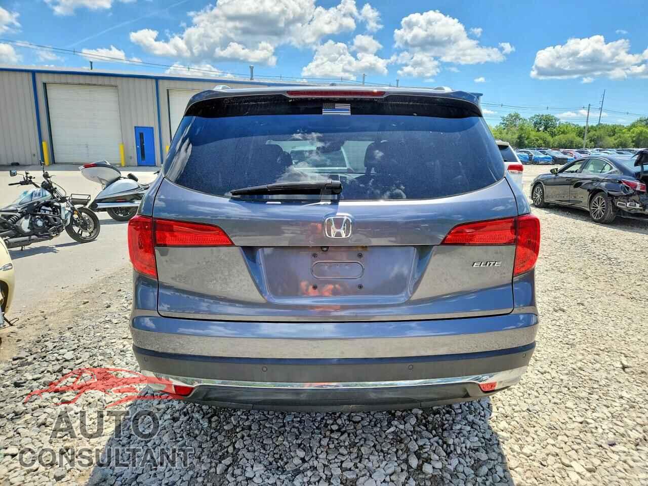 HONDA PILOT 2016 - 5FNYF6H08GB108208