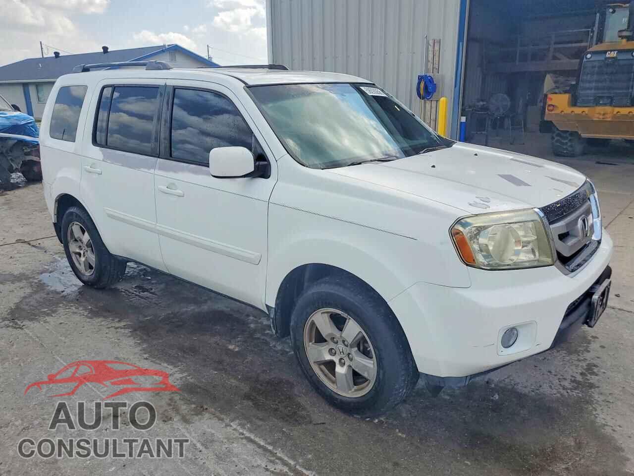 HONDA PILOT 2011 - 5FNYF3H59BB019220