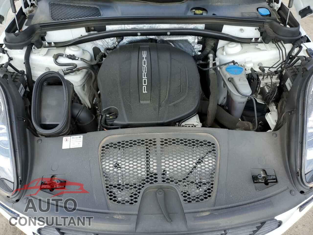 PORSCHE MACAN 2018 - WP1AA2A56JLB01954