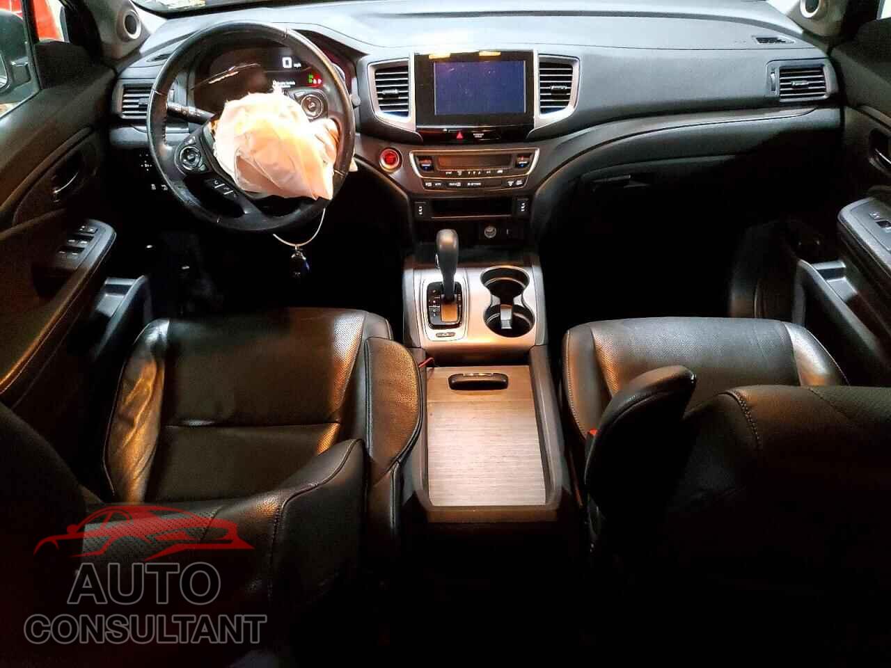 HONDA RIDGELINE 2018 - 5FPYK3F69JB005122