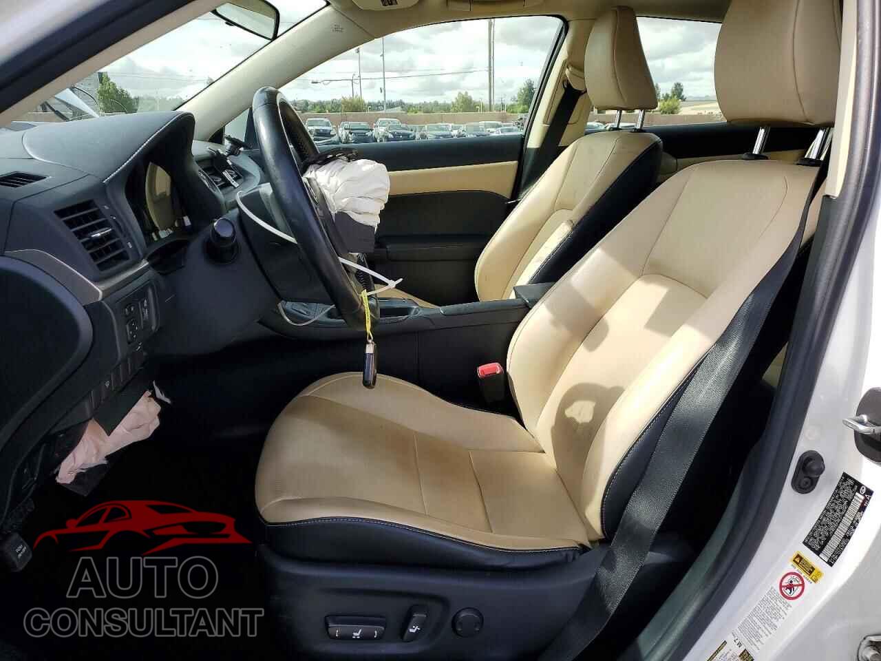 LEXUS CT 200 2014 - JTHKD5BH4E2195690