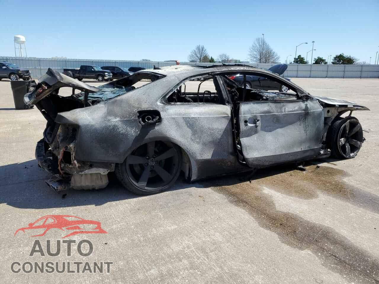 AUDI S5/RS5 2016 - WAUC4AFR2GA028686