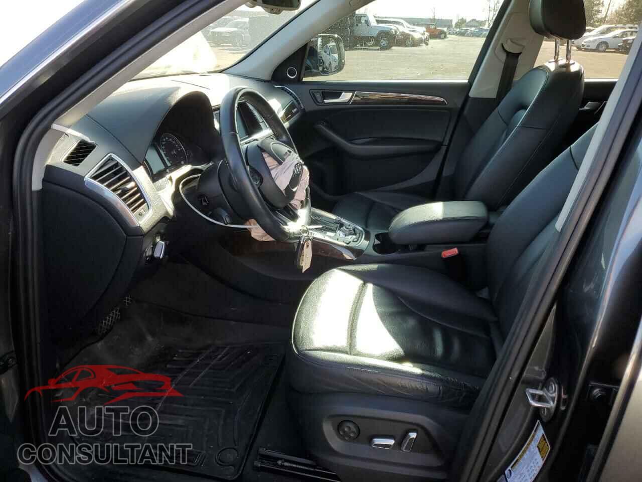 AUDI Q5 2016 - WA1CVAFP2GA026381