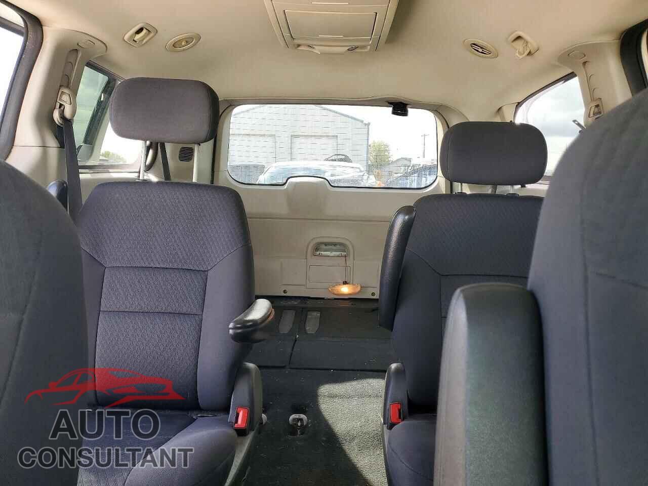DODGE CARAVAN 2010 - 2D4RN5D10AR205000