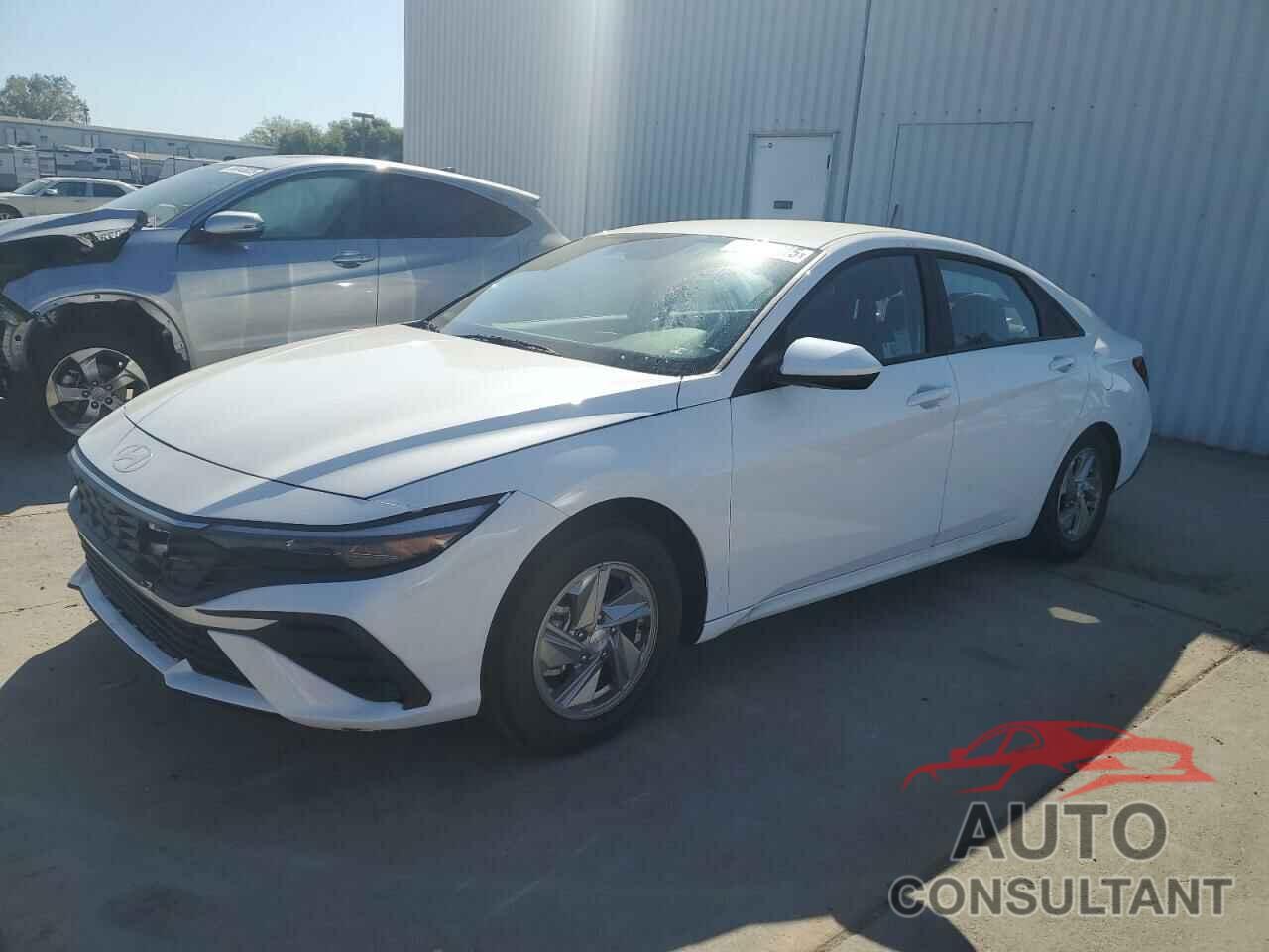 HYUNDAI ELANTRA 2024 - KMHLL4DG5RU845818