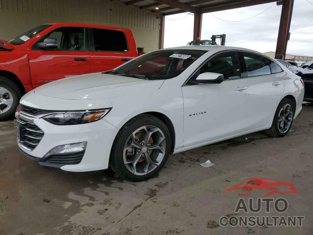 CHEVROLET MALIBU 2023 - 1G1ZD5ST3PF193633