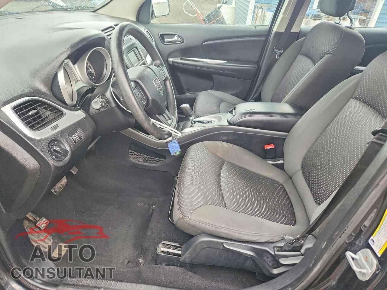 DODGE JOURNEY 2012 - 3C4PDCAB7CT205407
