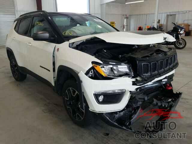 JEEP COMPASS 2019 - 3C4NJDDB2KT618917