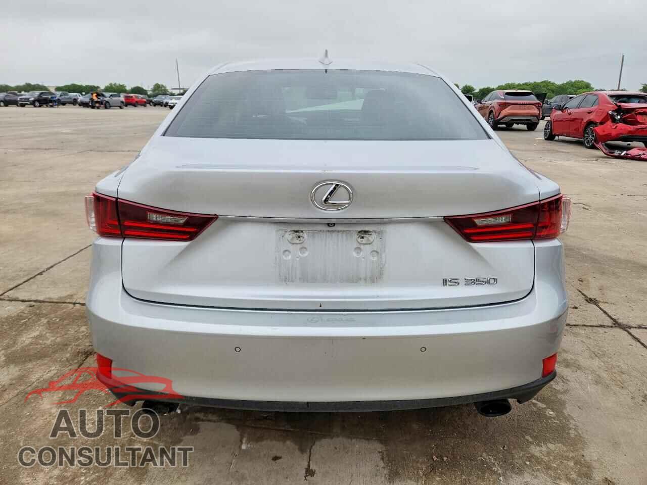LEXUS IS 2014 - JTHBE1D26E5002274