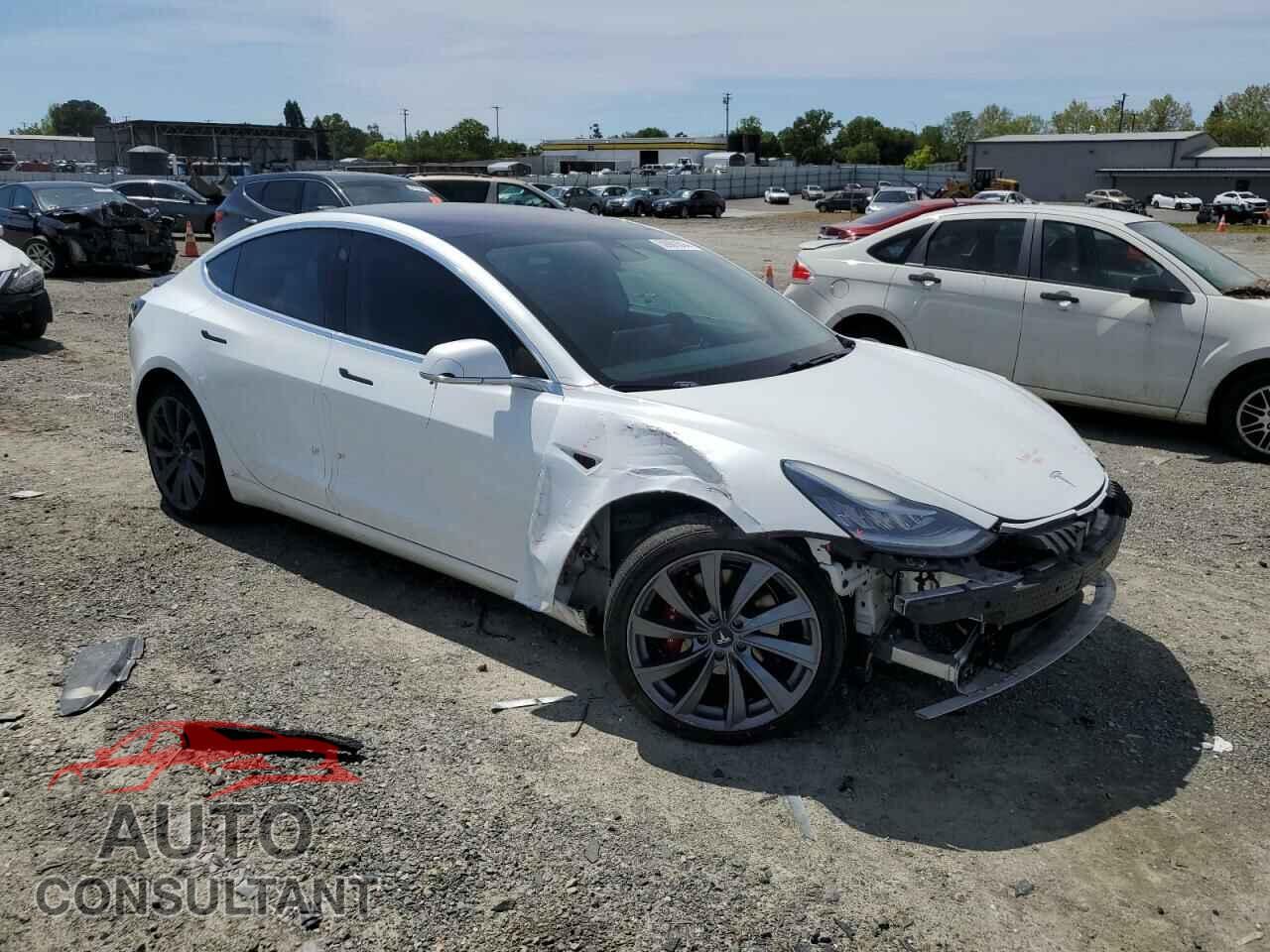 TESLA MODEL 3 2018 - 5YJ3E1EB5JF128736